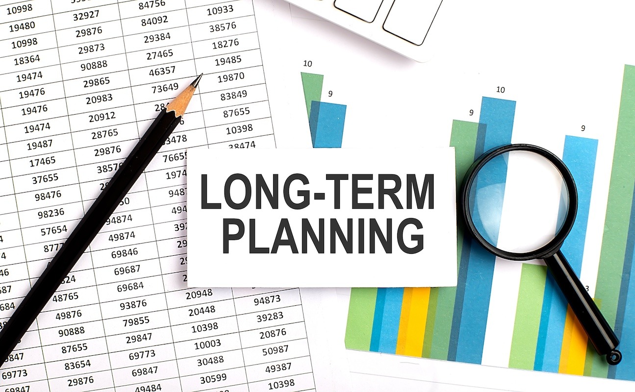 Long-Term Financial Planning with a Mortgage